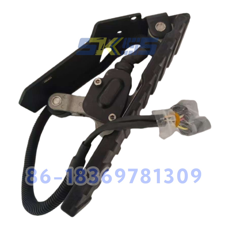 Construction Machinery Bestselling Pedal Ass'y 702-16-07022  for WA150-6 WA200-6 WA250-6 WA320-6 