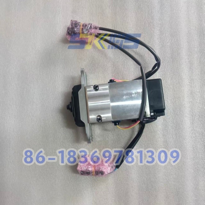 Genuine Komatsu 702-16-02144 702-16-02143 Hydraulic Pilot Valve for Komatsu Excavator