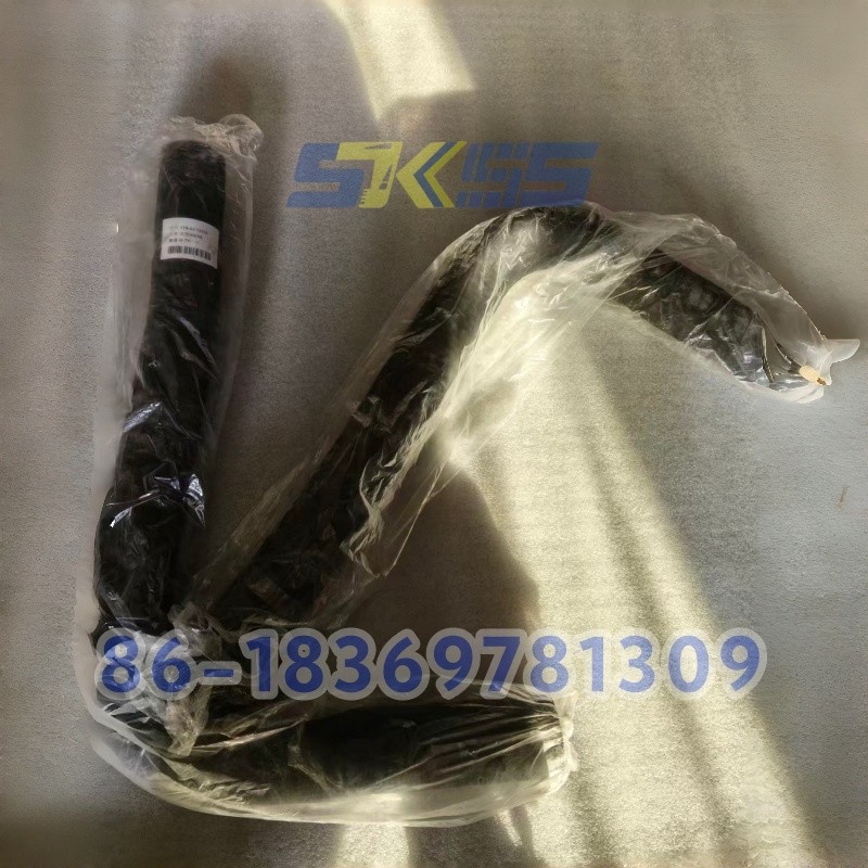 Komatsu 17A-03-13131 Upper Radiator Hose for D155A-3 D155AX-5 Bulldozer, Cooling Water Hose